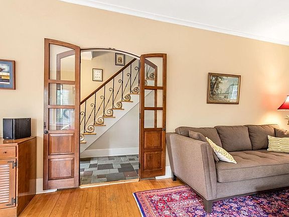 4th image of 311 Scott Ave