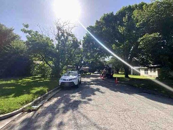 5th image of 5129 Sabelle Ln