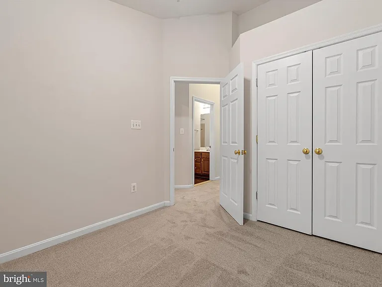 2807 Cornet Ct — Photo 29