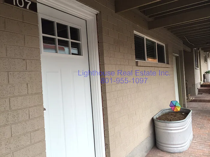 650 N 300 W #107 — Photo 1