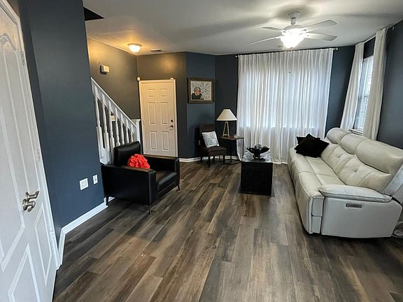 5th image of 4596 Duffy Dr #4596
