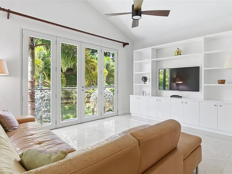 279 Dorado Bch E — Photo 31