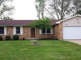 2438 Trinity Dr, Middletown, OH 45044