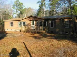 1215 Saturn Ln, Jacksonville, NC 28540