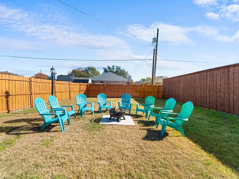 703 Flagstone Way — Photo 7