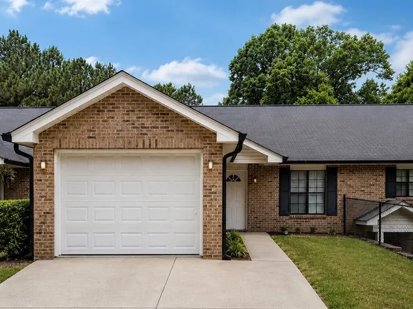 4003 Hidden Hollow Dr, Gainesville, GA 30506