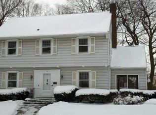 81 Beckwith Ter, Rochester, NY 14610