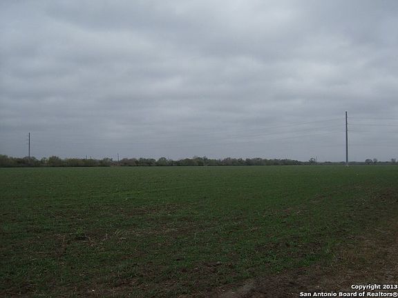 4th image of 4455 E LOOP 1604