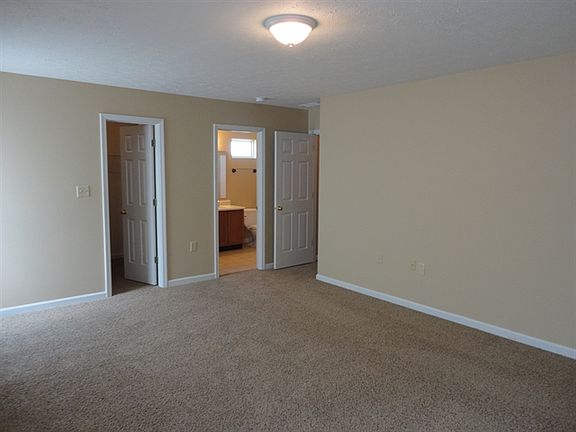 4th image of 2372 Valley Creek East Ln