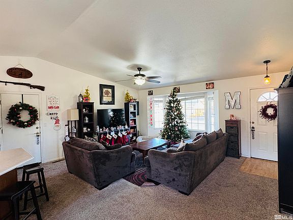 2nd image of 221 Brunke Ct