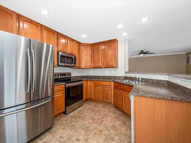 2501 Hemingway Dr #2A — Photo 10