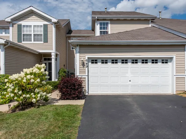 649 N Fox Trl, Round Lake, IL 60073