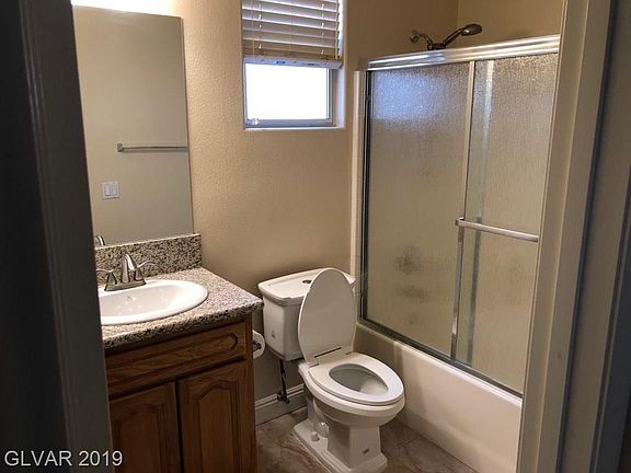 4th image of 372 Turtle Peak Ave