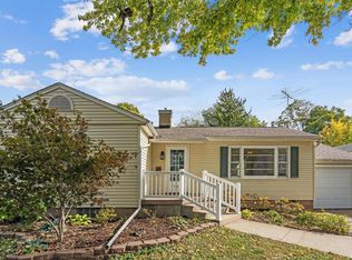 712 S Spring St, Geneseo, IL 61254