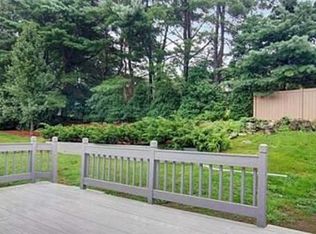 33 Longfellow Rd, Shrewsbury, MA 01545