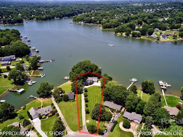 188 Ponderosa Cir, Mooresville, NC 28117
