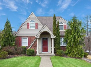 43 Ehle Ave, Coraopolis, PA