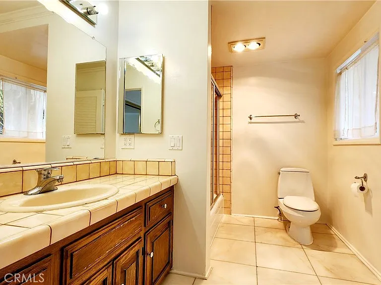 6327 Sattes Dr — Photo 27