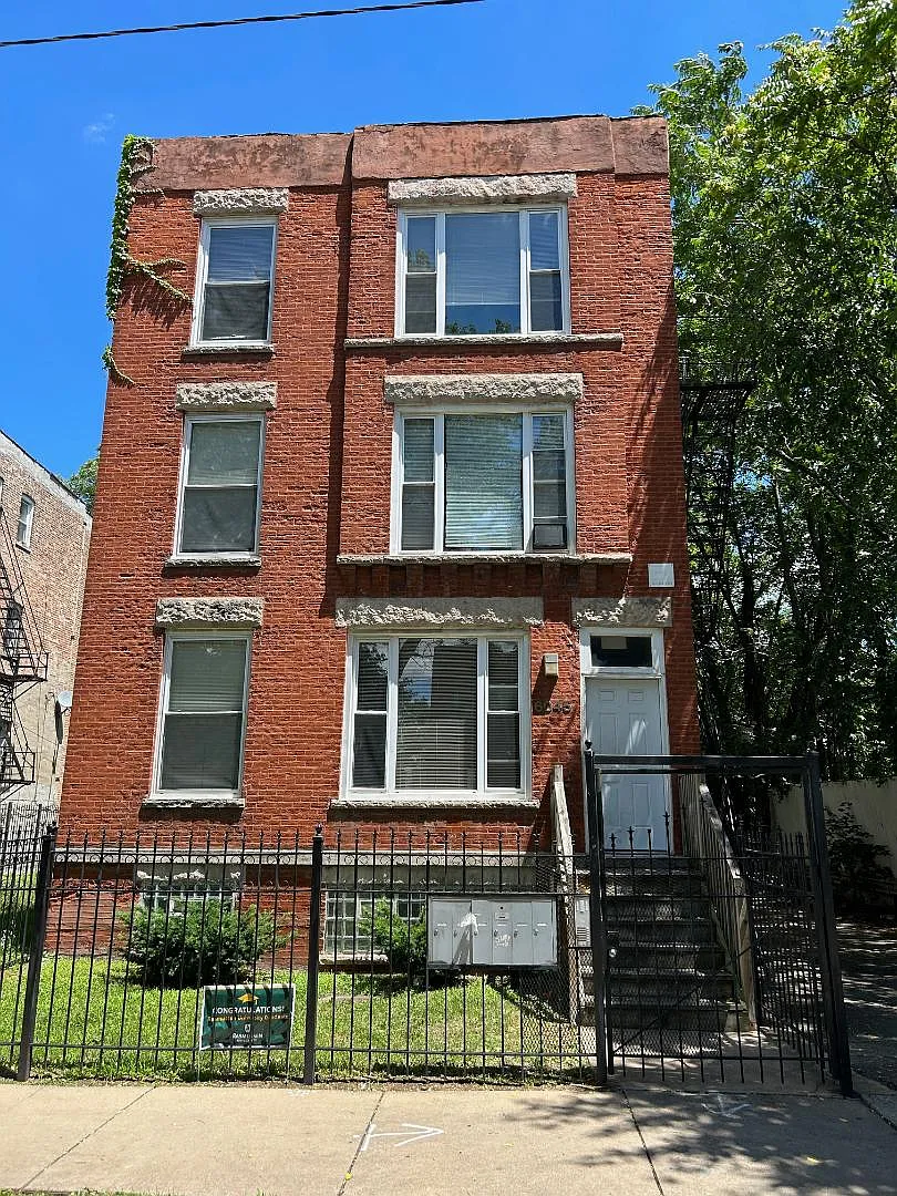 6045 S Rhodes Ave - 6045 S Rhodes #1R — Photo 2