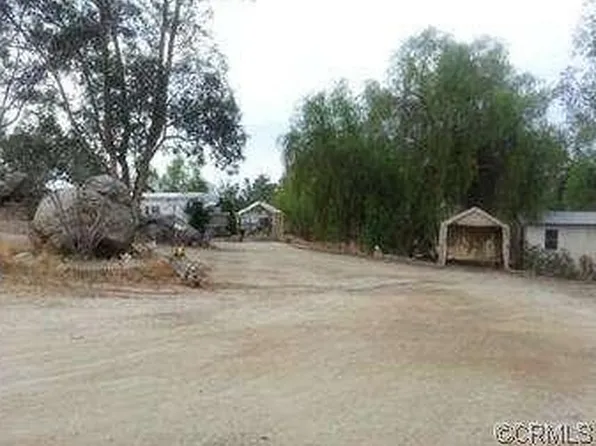 777 Van Way, Perris, CA 92570