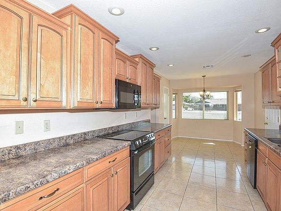 5th image of 10812 W Sarabande Cir