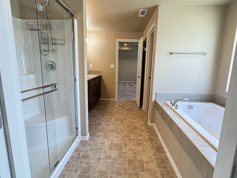 2925 Cashmere Dr — Photo 15