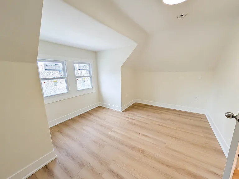 59 Carrick Ave #3 — Photo 15
