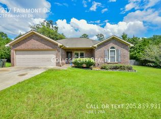 2217 Fairmont Dr, Tuscaloosa, AL 35405