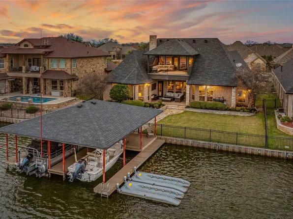 2319 Vienna Dr, Granbury, TX 76048