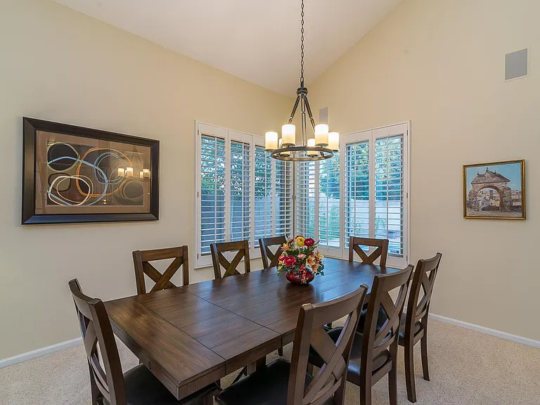 6417 E Marilyn Rd — Photo 6