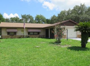 5701 W Irving Ct, Homosassa, FL 34448