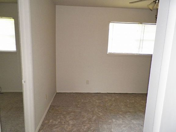 4th image of 5872 NW Dearborn Ave