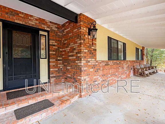 4th image of 8407 N Live Oak Dr