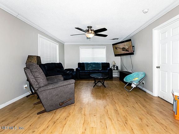 5th image of 1203 PINE Avenue SW