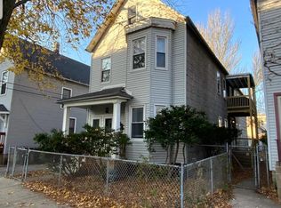2536 W Shakespeare Ave, Chicago, IL 60647