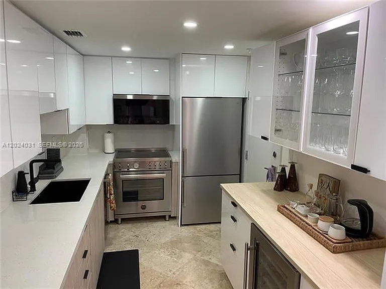 90 Edgewater Dr #1222 — Photo 8