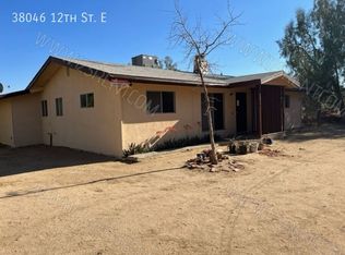 38046 12th St E, Palmdale, CA 93550