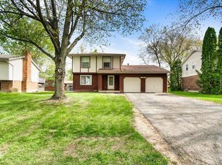 6616 Wooden Shoe Dr, Liberty Township, OH