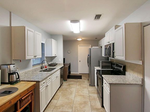 5th image of 2557 Claro Dr