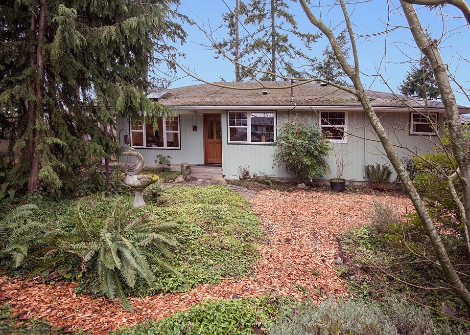 1st image of 22510 82nd Ave W
