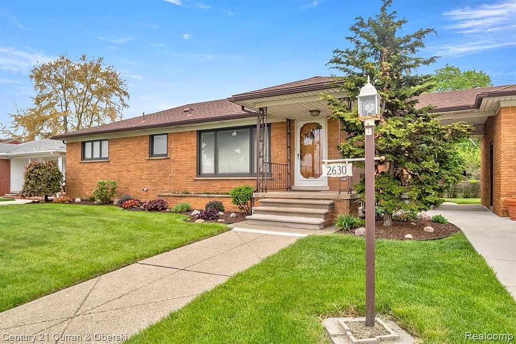 2630 Southfield Fwy, Dearborn, MI 48124 | Zillow