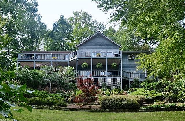 1st image of 129 Sherman Way