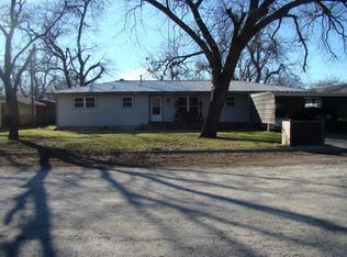 105 N Brewster St, Rising Star, TX 76471