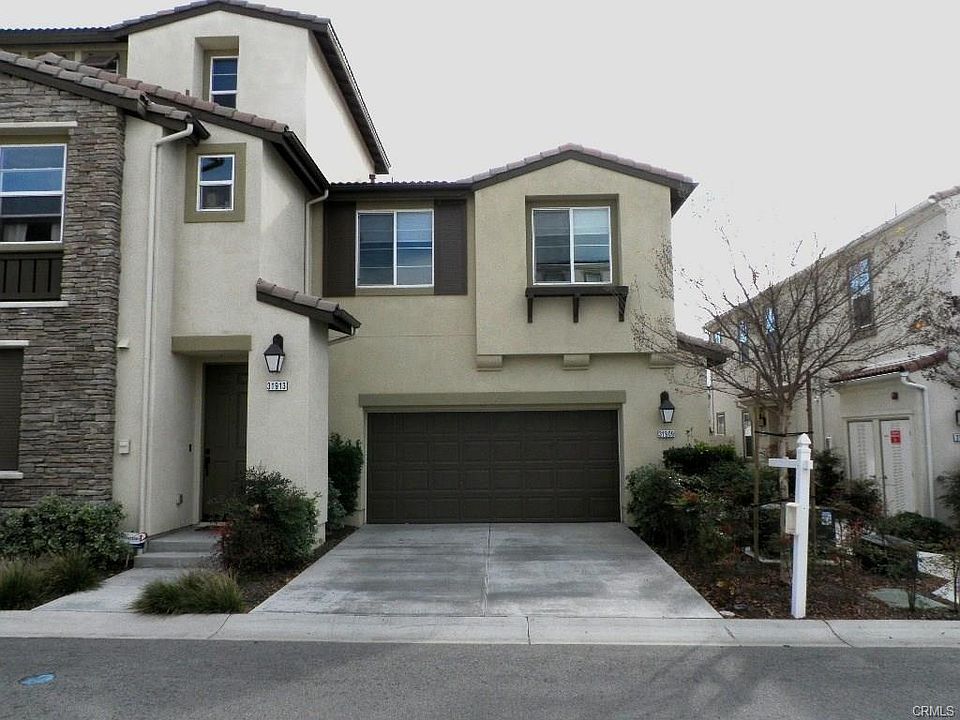 1st image of 31909 Calle Luz