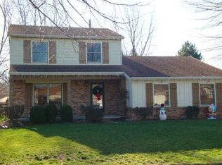 4911 Fleet Rd, Toledo, OH 43615