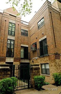 1st image of 2501 N Wayne Ave APT 1