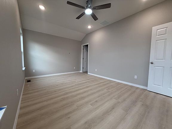 5th image of 1133 E Habersham Street