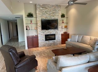 32 Maximo Way, Palm Desert, CA 92260