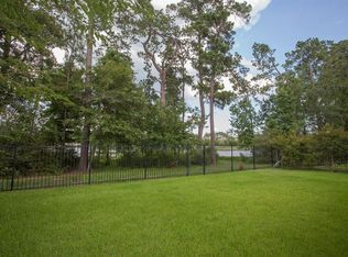 82 E Heritage Mill Cir, The Woodlands, TX 77375