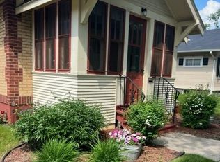 214 Seward Ave, Grand Forks, ND 58203